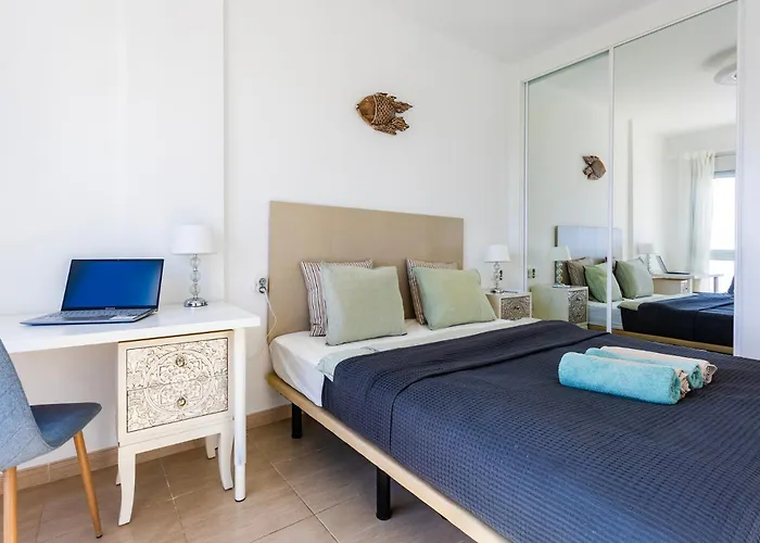 Casa Doble - Penthouse, Pool, Priv Parking, Fibre Net, Spacious Terrace סן מיגל דה אבונה