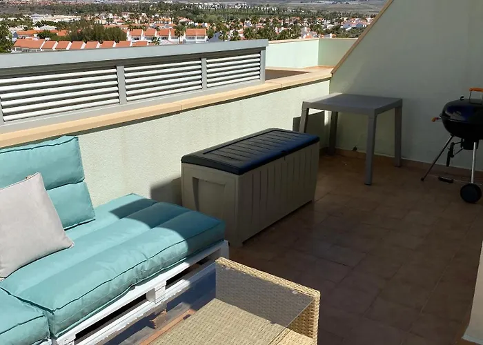Casa Doble - Penthouse, Pool, Priv Parking, Fibre Net, Spacious Terrace דירה סן מיגל דה אבונה